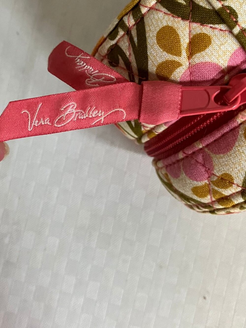 Vera Bradley Jewelry Travel Case Organizer Women's Multicolor Floral Quilted Zip - Picture 2 of 9